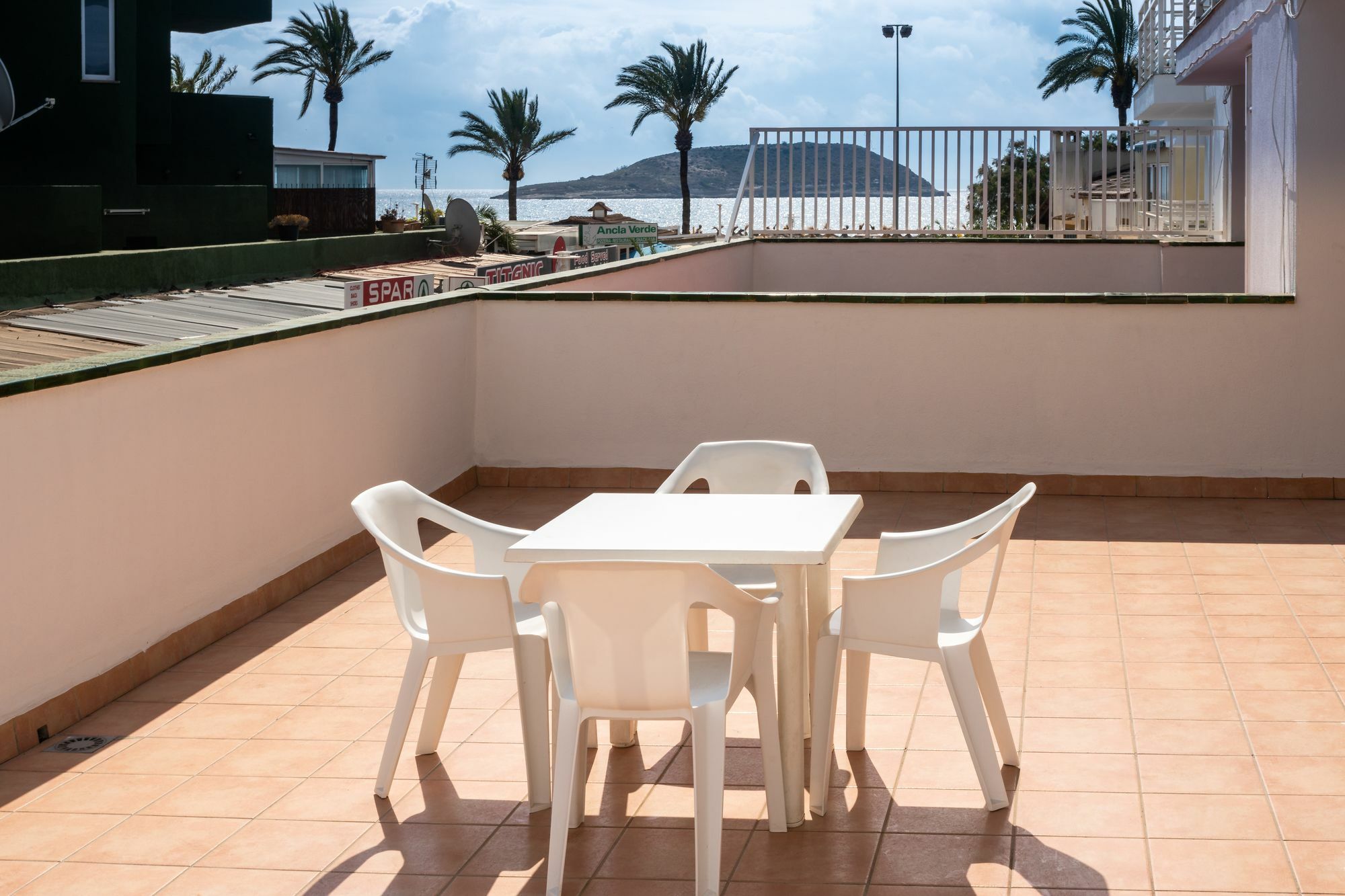 Neighbours Apartments Magaluf  Zewnętrze zdjęcie